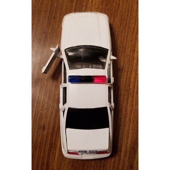 Arizona Dept. Of Public Safety Road Champs die cast police car 1:43 scale - Picture 4 of 12